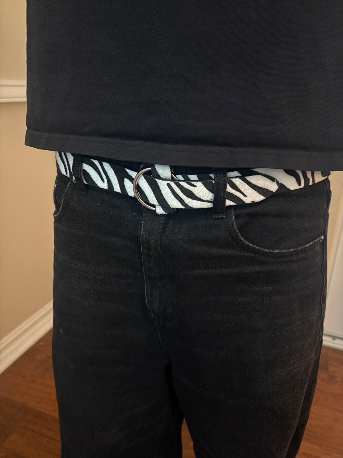 Belt , white zebra print belt