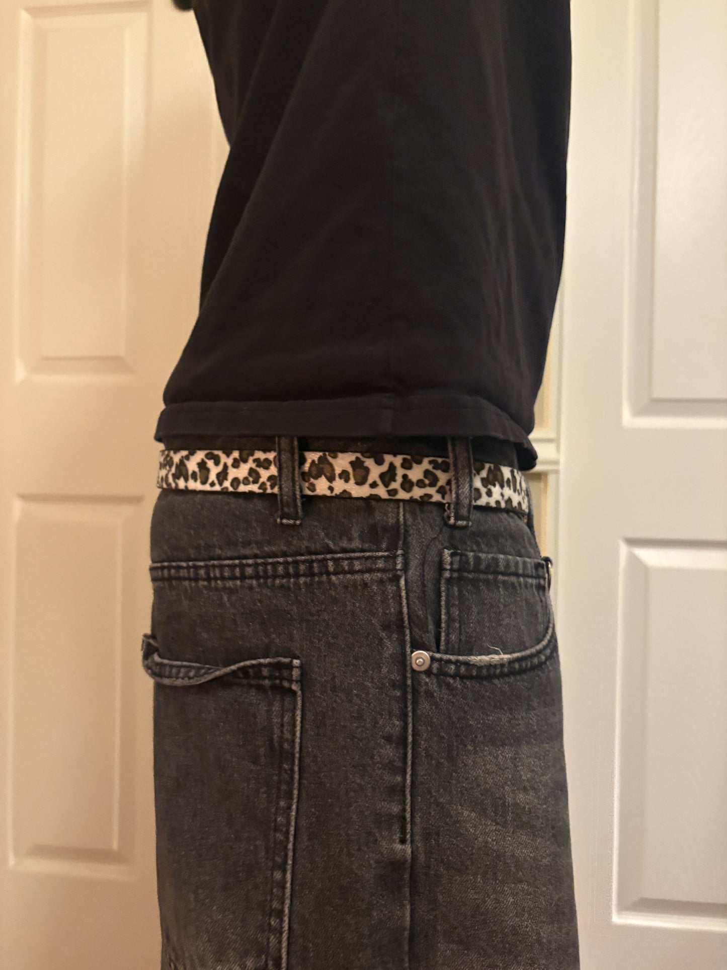 Belt , white leopard cheetah print belt