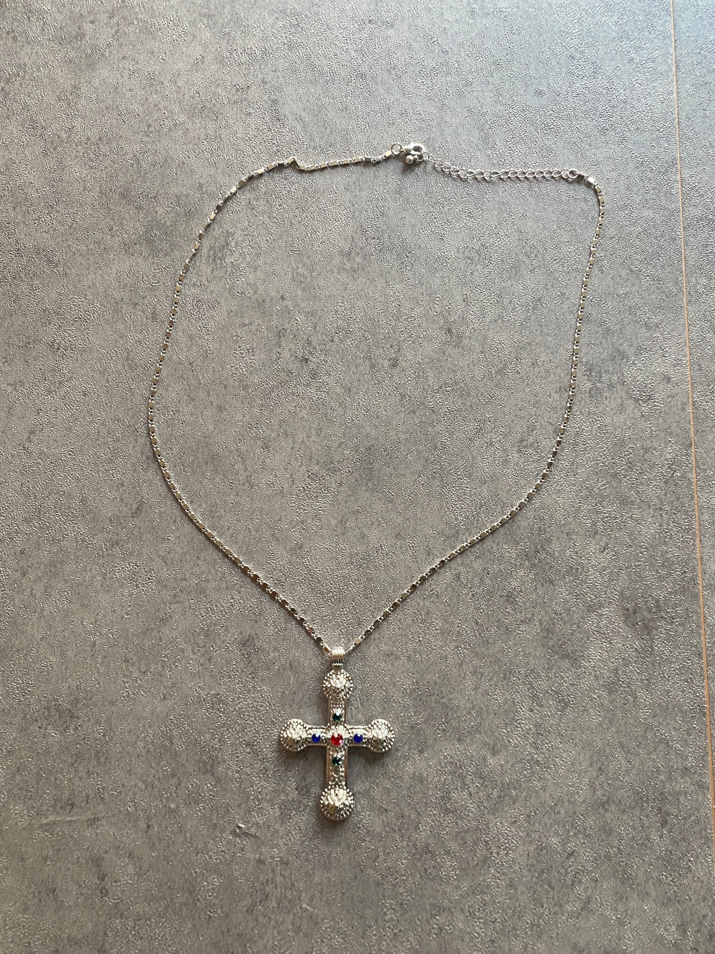 Necklace , Silver cross chain bundle
