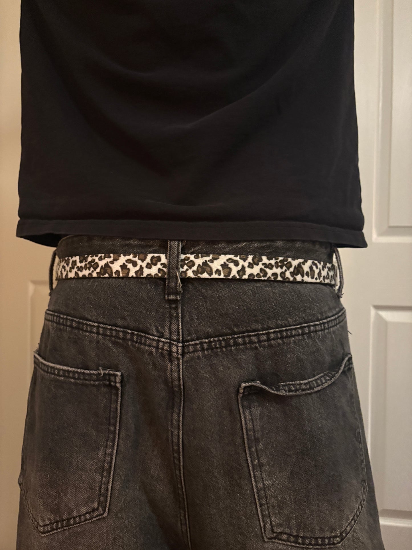 Belt , white leopard cheetah print belt