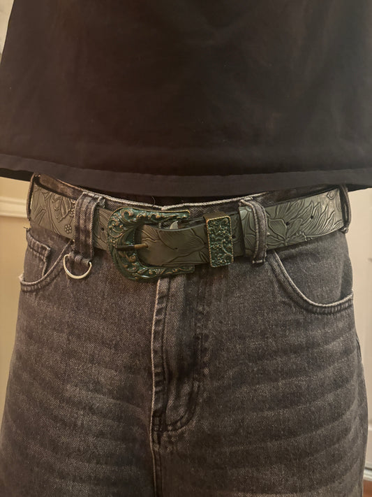 Belt , dark green forest belt