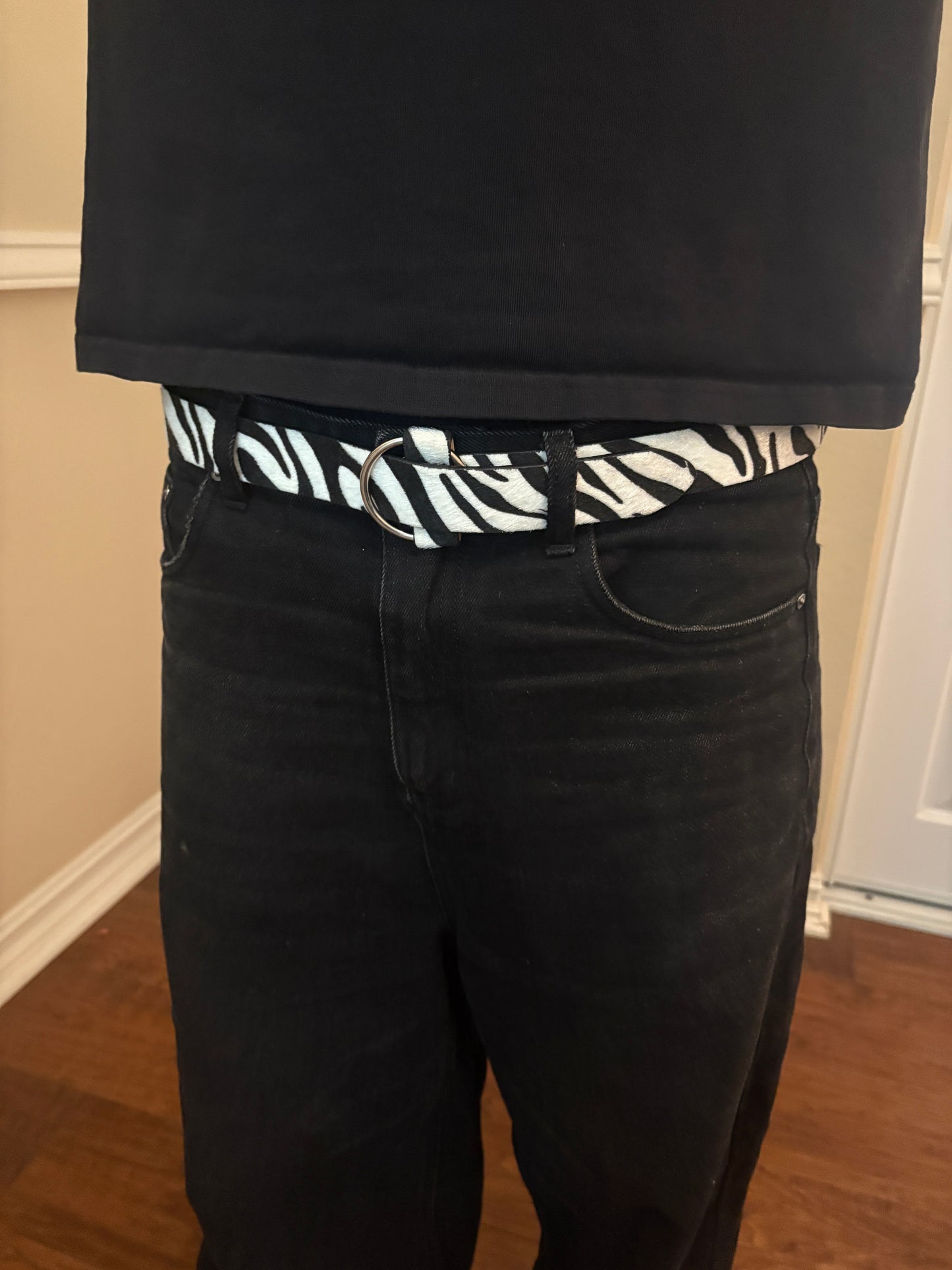 Belt , white zebra print belt