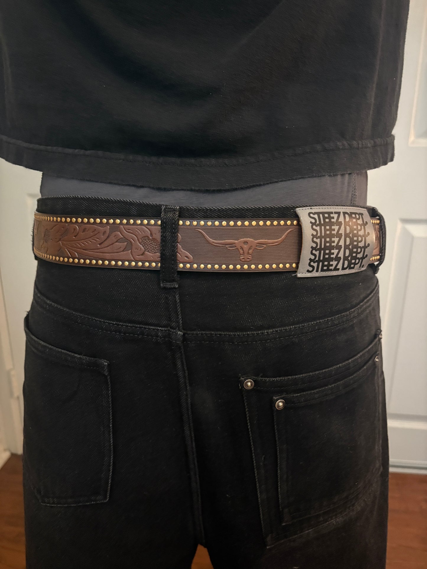 Belt , cow print western cowboy belt