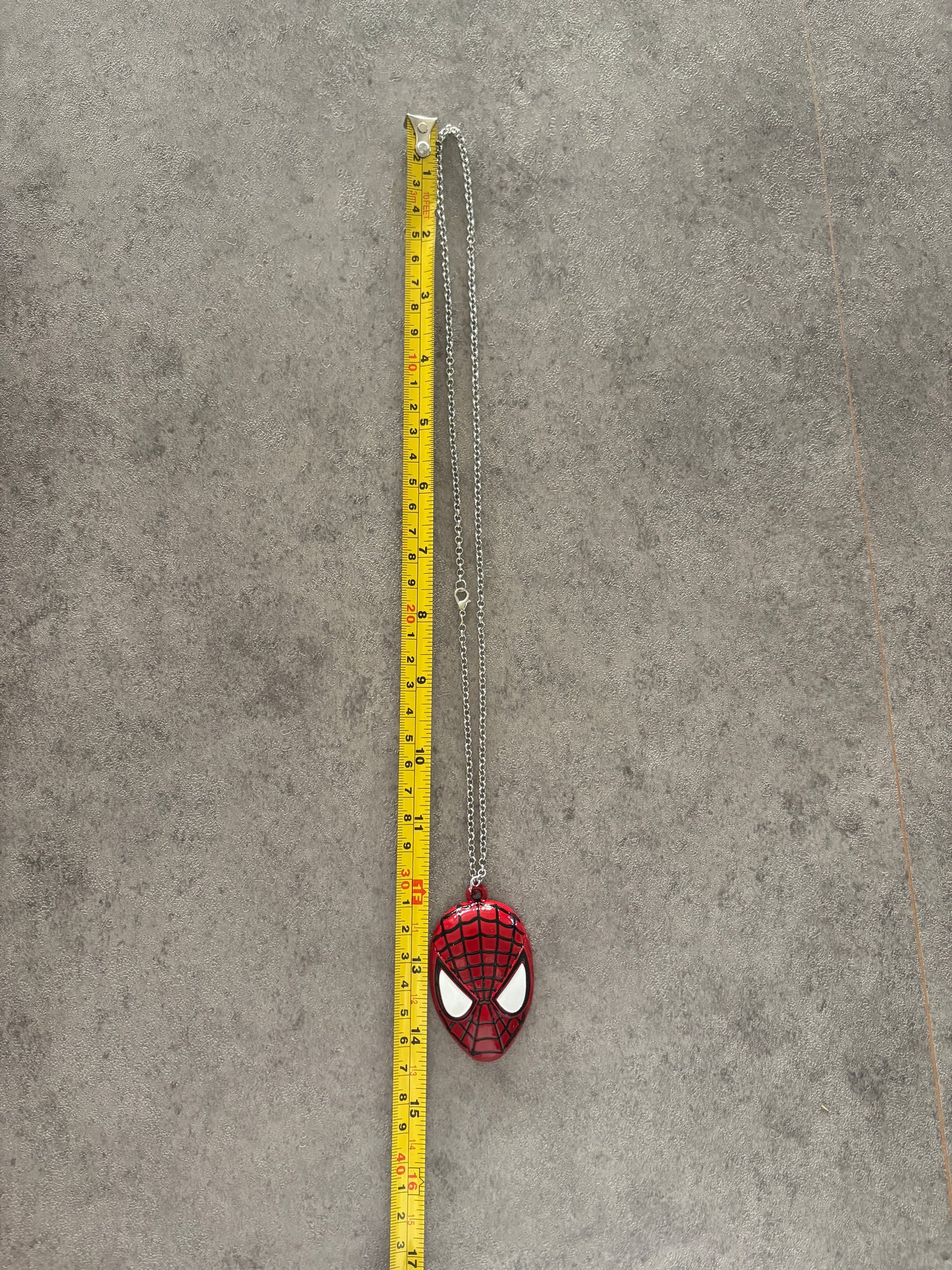 Necklace , Silver spiderman mask necklace