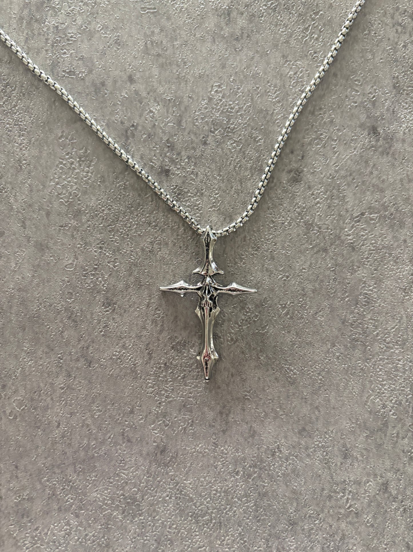 Necklace , Y2K Silver skull cross necklace
