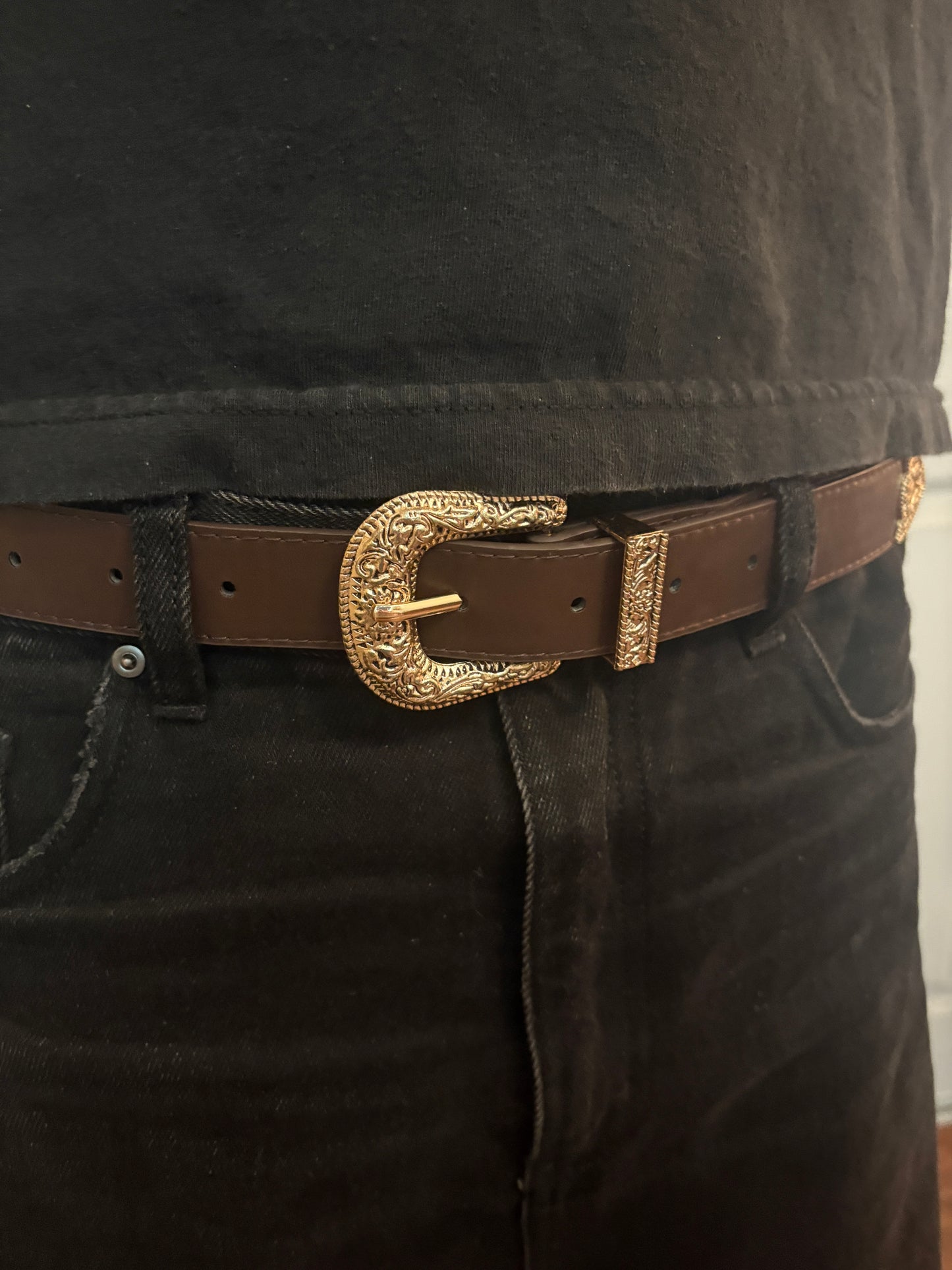 Belt , brown gold buckle basic belt
