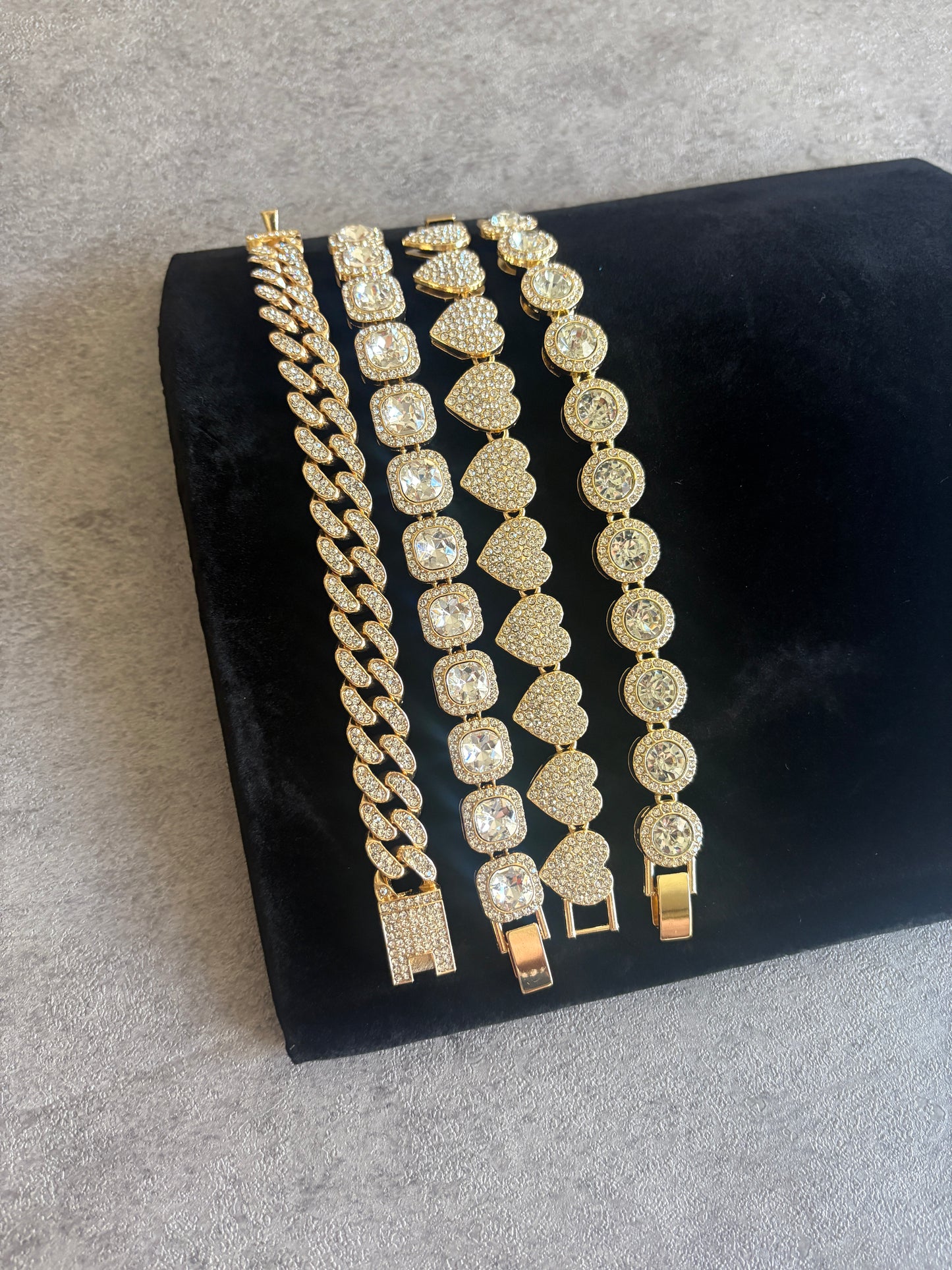 Bracelet , gold bracelet bundle ( heart , Cuban , square , circle )