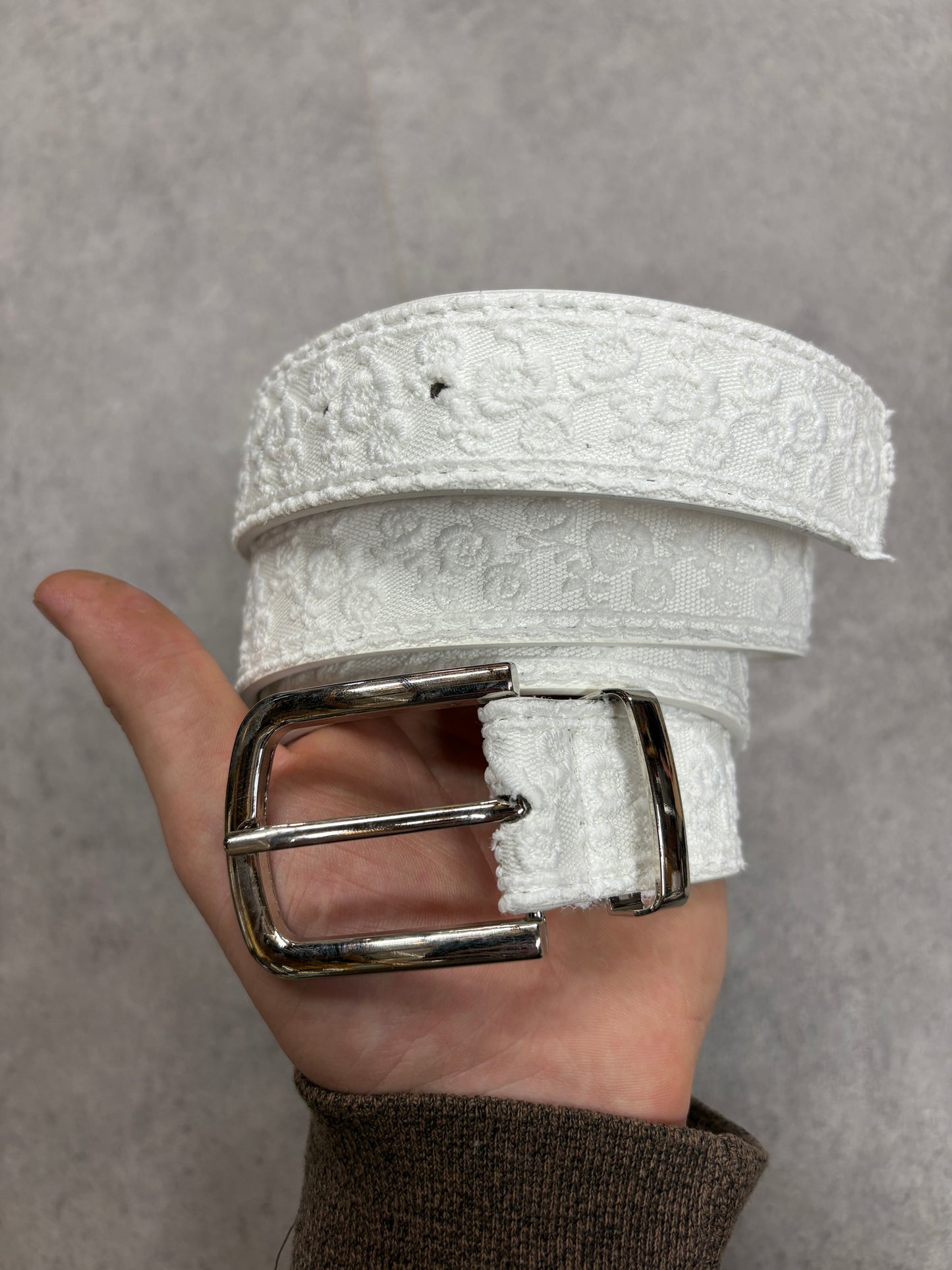 White “ floral “ embroidered lace belt
