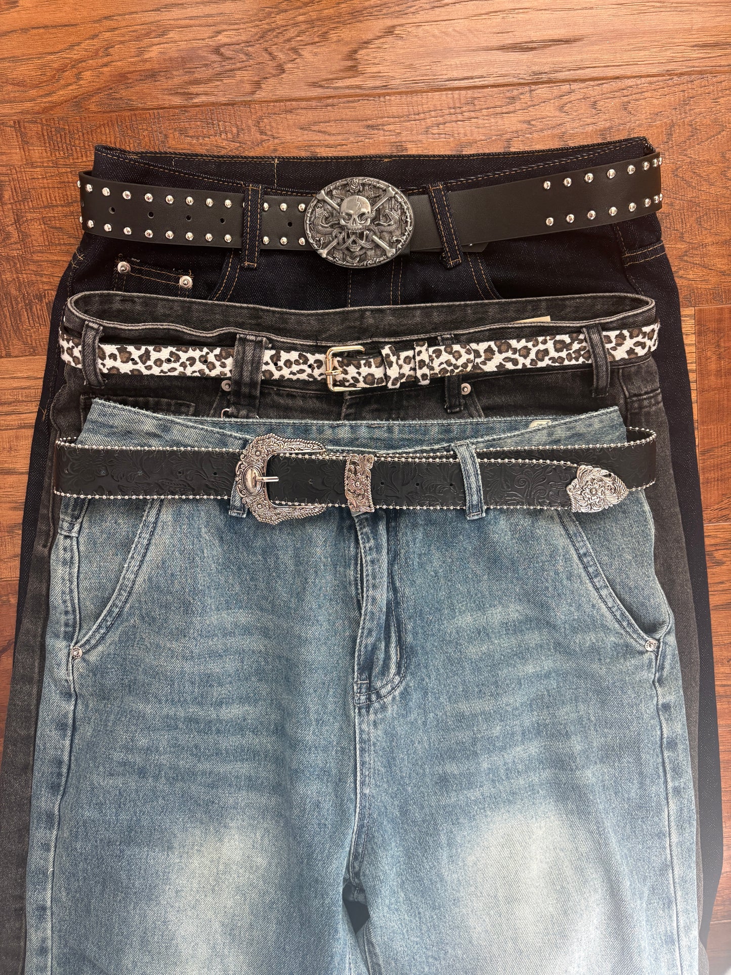 Belt, Y2K black skull studded belt