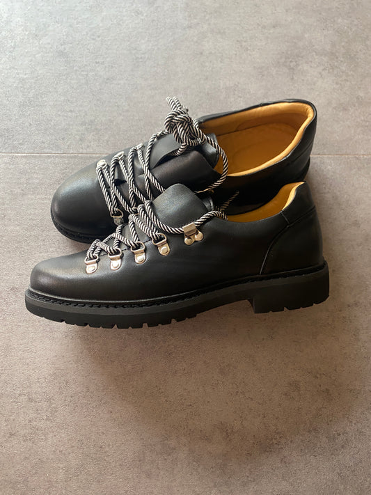 Shoes , Black chunky hiking boots
