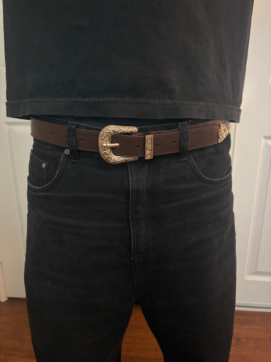 Belt , brown gold buckle basic belt