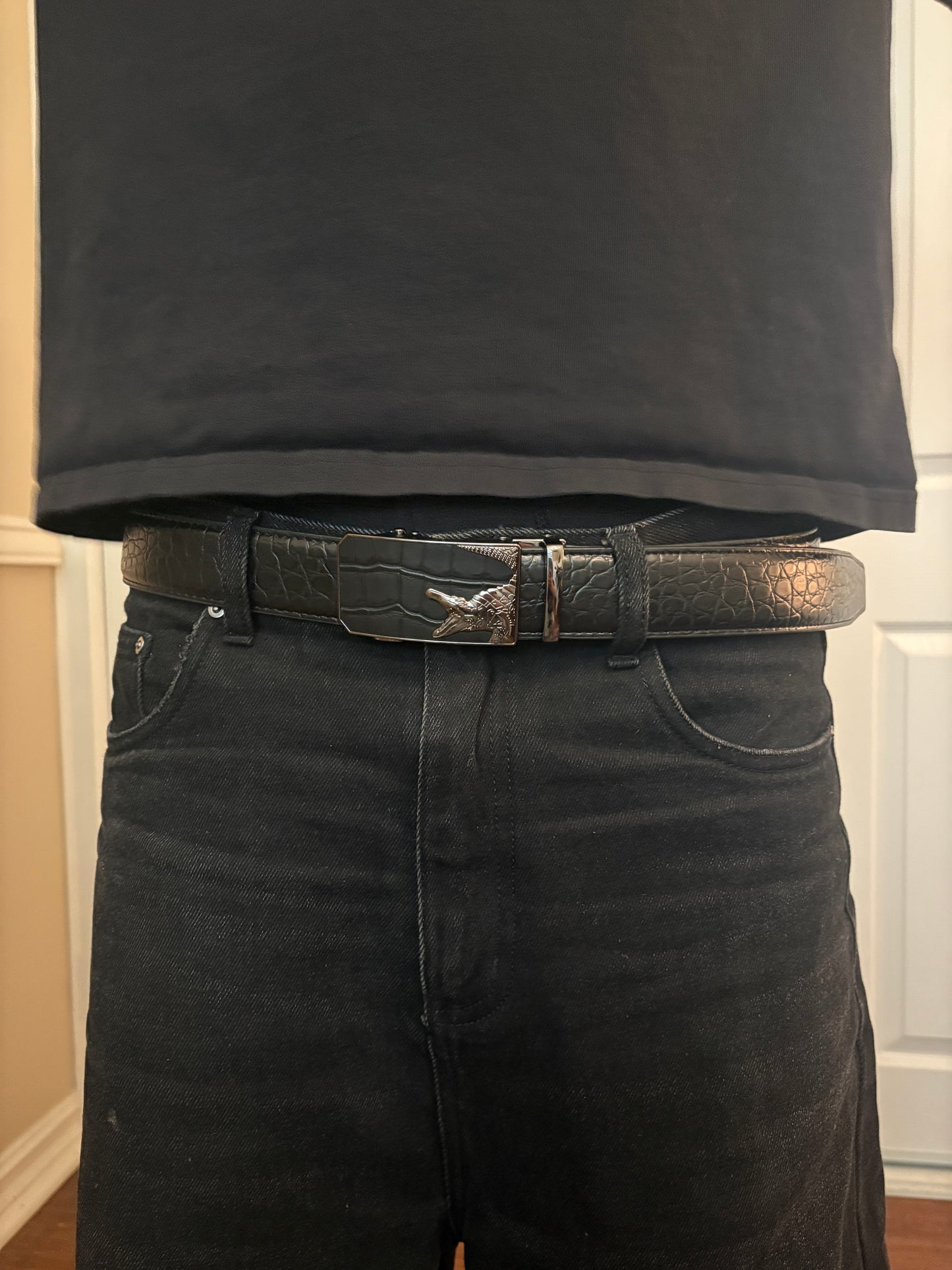 Belt , black crocodile square buckle belt