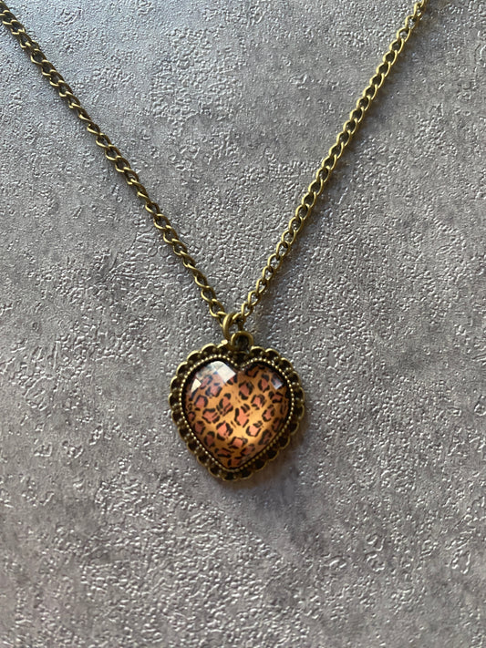 Necklace, leopard print heart necklace