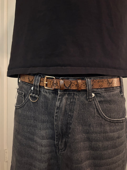 Belt , brown snakeskin belt