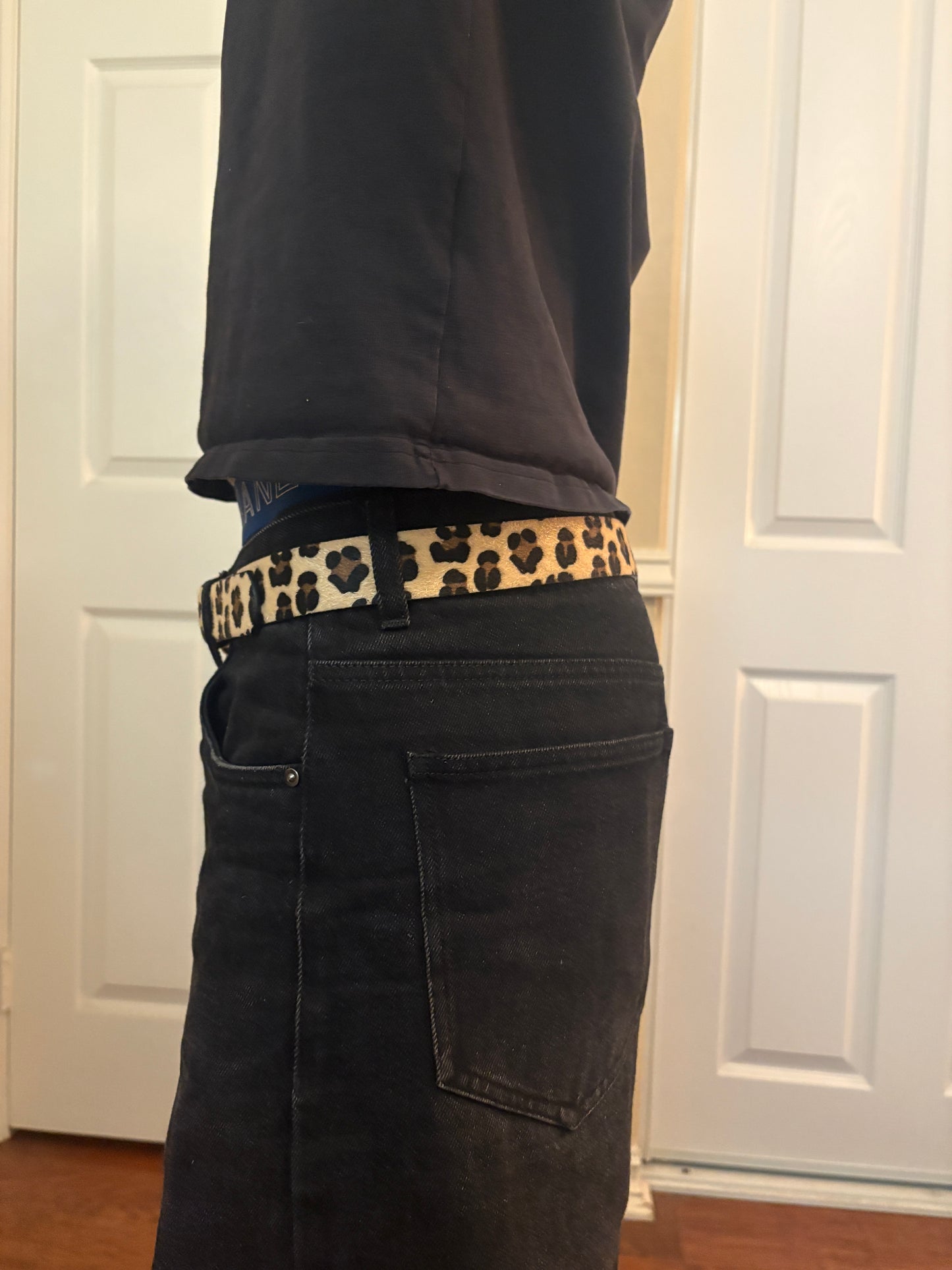 Belt , circle leopard print belt