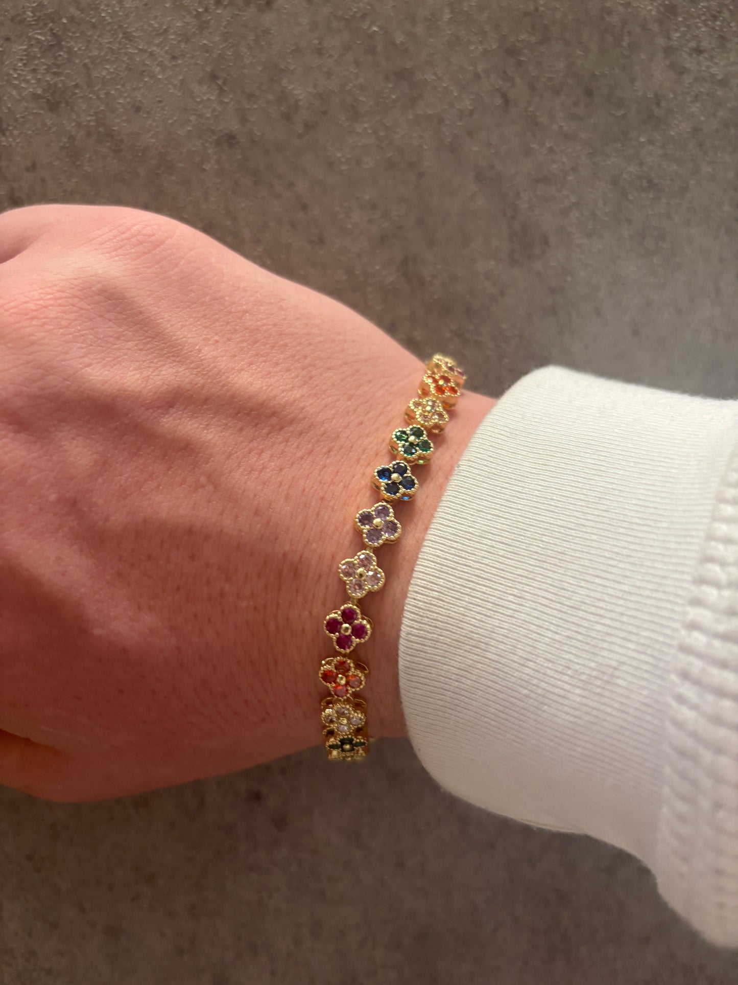 Bracelet, Gold multicolor rhinestone flower bracelet
