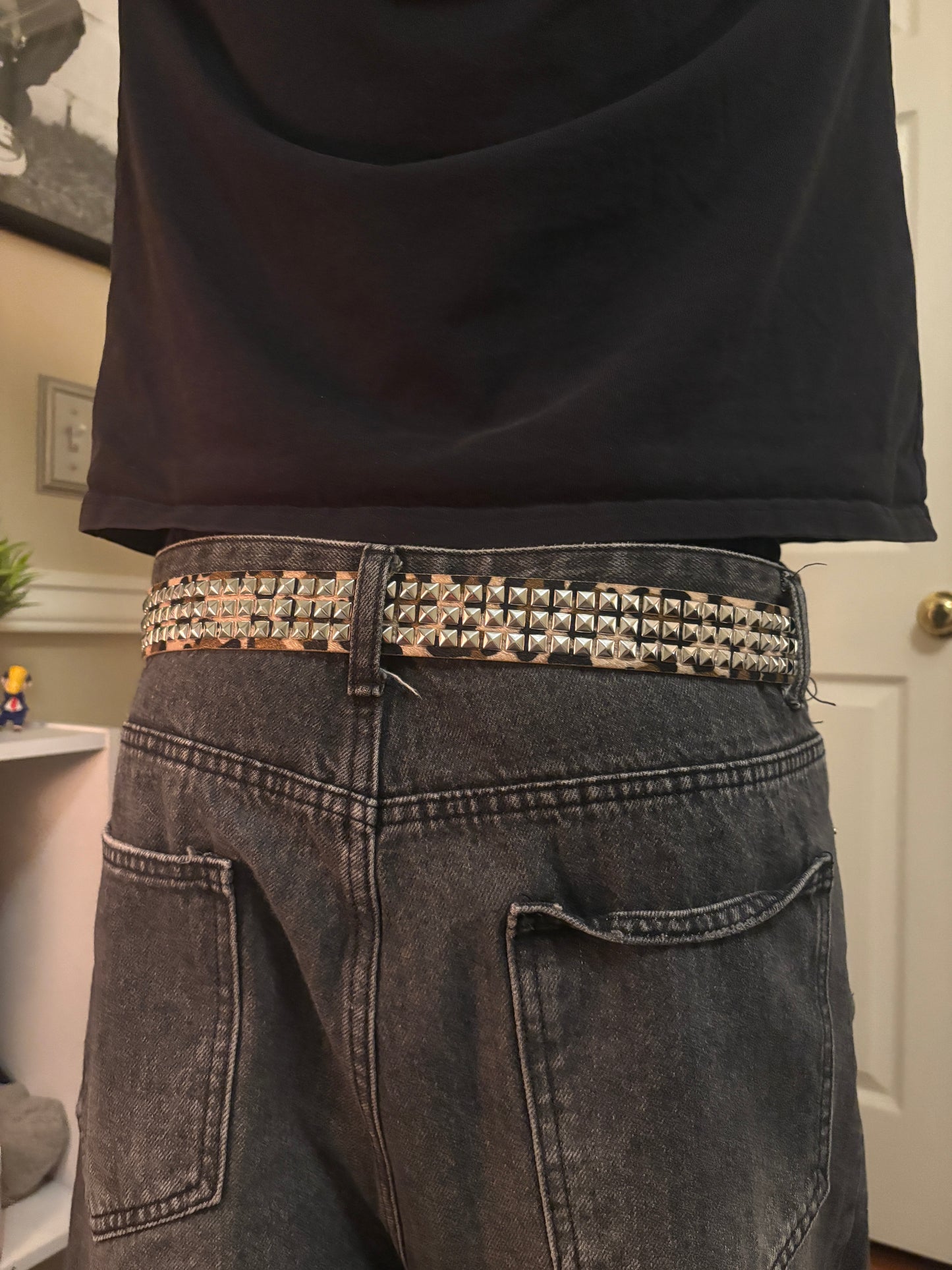 Belt , studded leopard belt