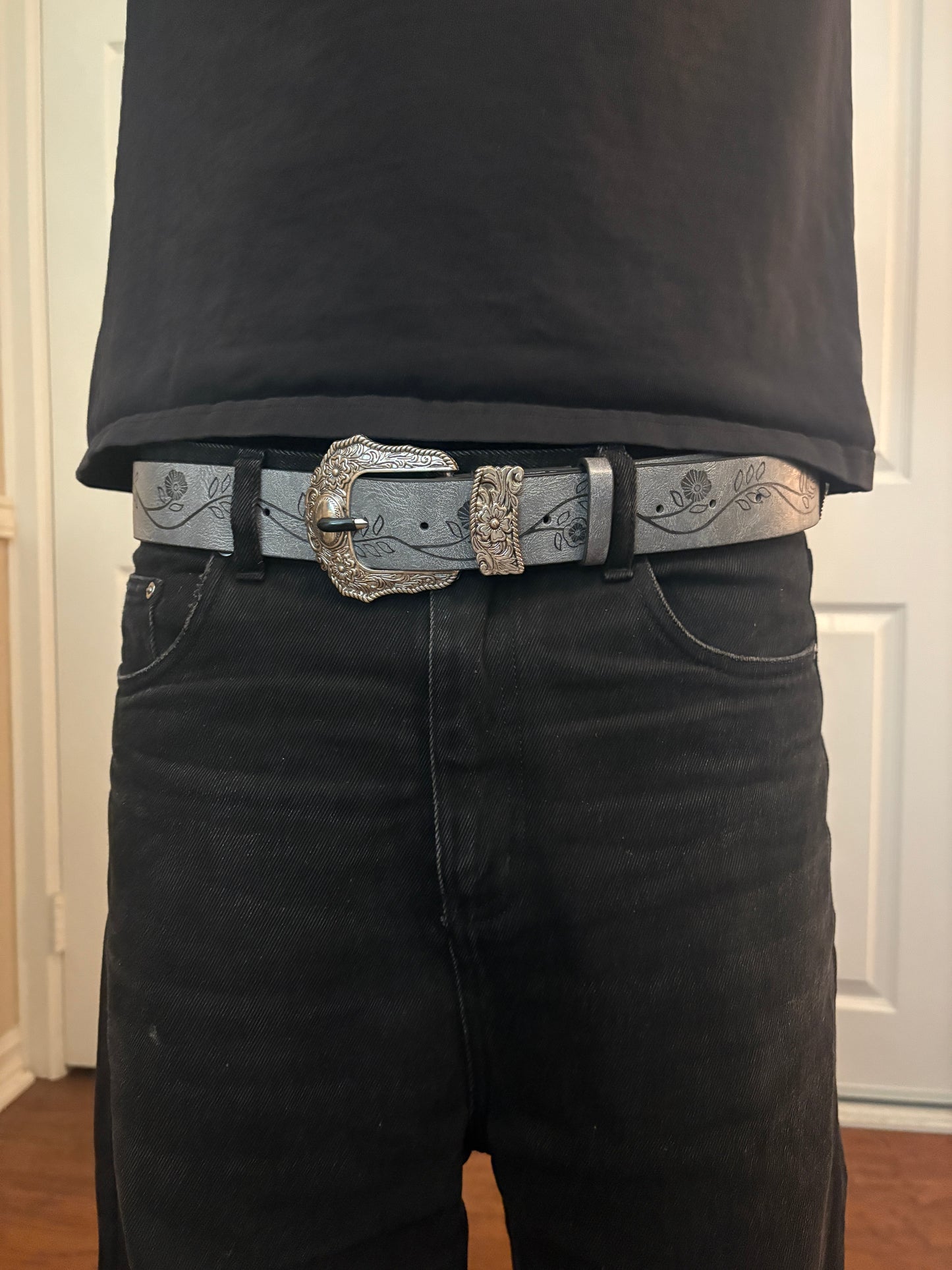 Belt , tied flowers gray belt